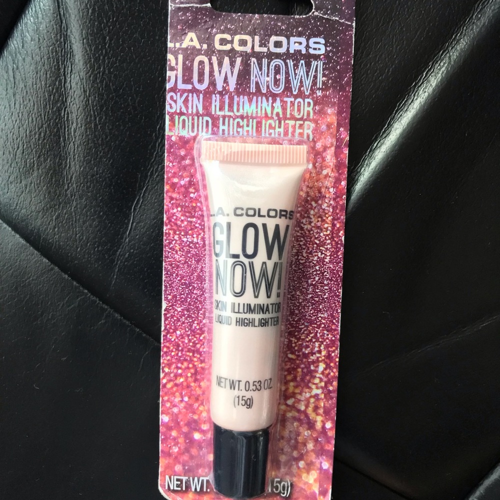 L.A COlors GLOW NOW SKIN ILUMINATOR